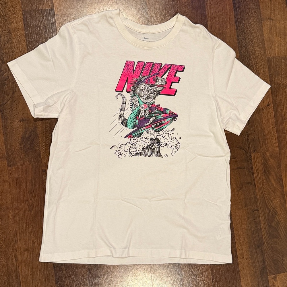 Nike White Graphic Men's Shirt Sz XL